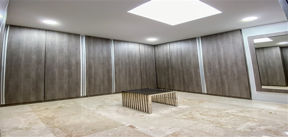 Terrazas del Country Res Mykonos Valencia Carabobo, 2001 | Spectacular House in Terrazas del Country Res Mykonos