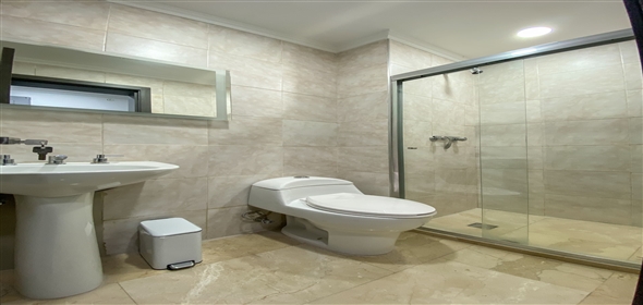 Terrazas del Country Res Mykonos Valencia Carabobo, 2001 | Spectacular House in Terrazas del Country Res Mykonos