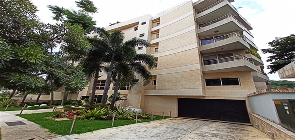 Res Montpellier Guataparo Valencia Carabobo, 2001 | Stunning Apartment
