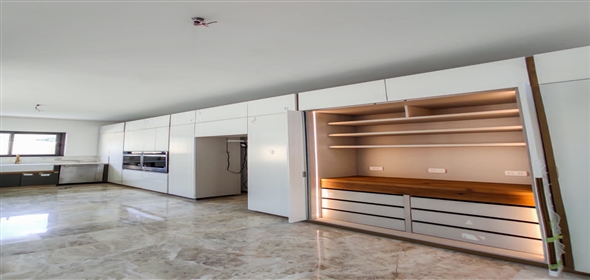 Conjunto Residencial Cumbres de Guataparo Valencia Carabobo, 2001 | Modern and Spacious Townhouse in Guataparo