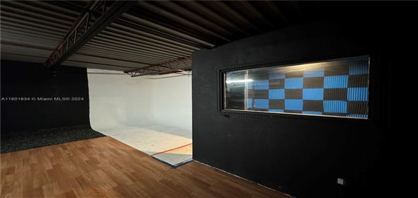 1935 W 76th St # 3 Hialeah Florida, 33014 | Commercial Property