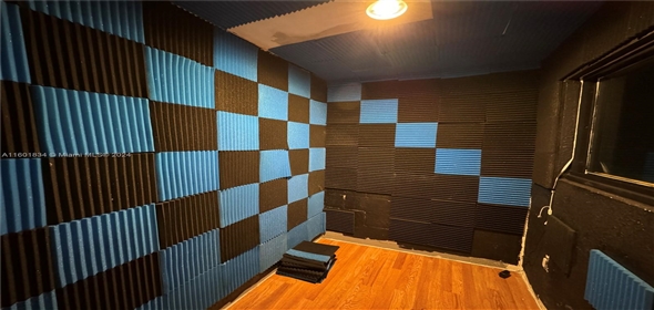 1935 W 76th St # 3 Hialeah Florida, 33014 | Commercial Property