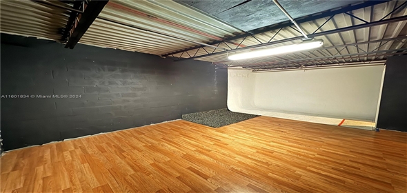 1935 W 76th St # 3 Hialeah Florida, 33014 | Commercial Property