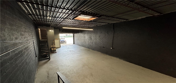 1935 W 76th St # 3 Hialeah Florida, 33014 | Commercial Property