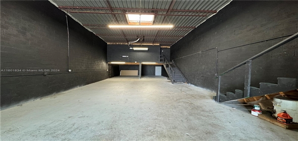 1935 W 76th St # 3 Hialeah Florida, 33014 | Commercial Property