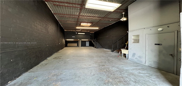 1935 W 76th St # 3 Hialeah Florida, 33014 | Commercial Property