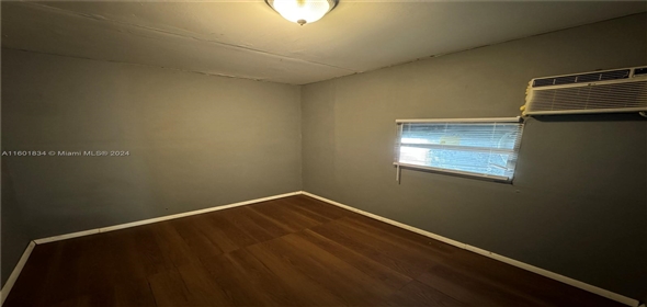 1935 W 76th St # 3 Hialeah Florida, 33014 | Commercial Property