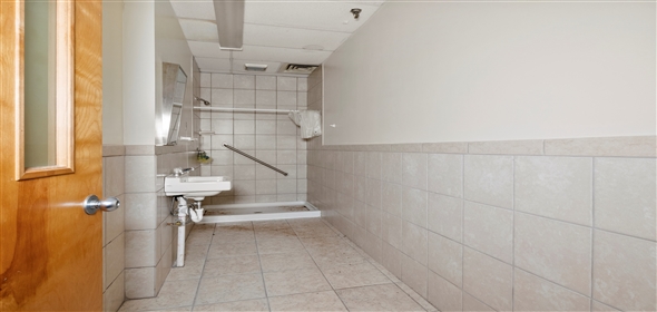 273 Asylum St Central Connecticut, 06103 | Commercial Property