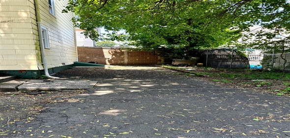 333 Blatchley Avenue New Haven Connecticut, 06513 | Exceptional Multifamily house