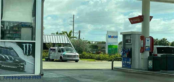 1481 SW 26th Ave Pompano Beach Florida, 33069 | Convenient High Net Gas Station and Convenience Store