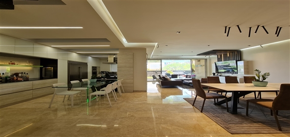 Cumbres de Guataparo Valencia Carabobo, 2001 | Semi-furnished Townhouse in Cumbres de Guataparo-Valencia