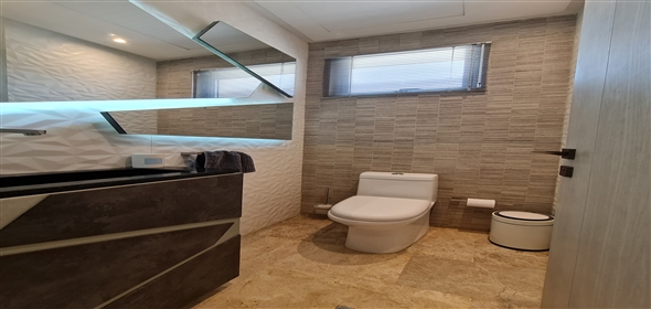 Cumbres de Guataparo Valencia Carabobo, 2001 | Semi-furnished Townhouse in Cumbres de Guataparo-Valencia