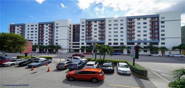 3930 NW 7th St # 104 Miami Florida, 33126 | Splendid Comercial Building
