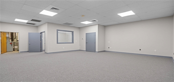 92 Brookside Rd Waterbury Connecticut, 06708 | Beautiful Commercial property