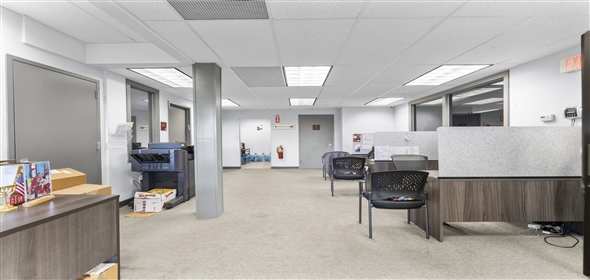 92 Brookside Rd Waterbury Connecticut, 06708 | Beautiful Commercial property