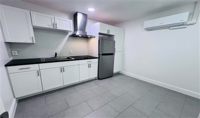 Beautiful modern studio