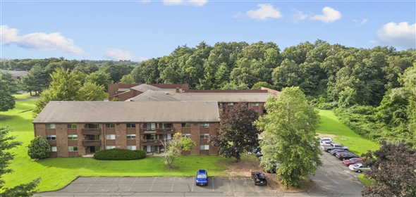 64 Avonwood Rd Avon Connecticut, 06001 | Exceptional Multifamily