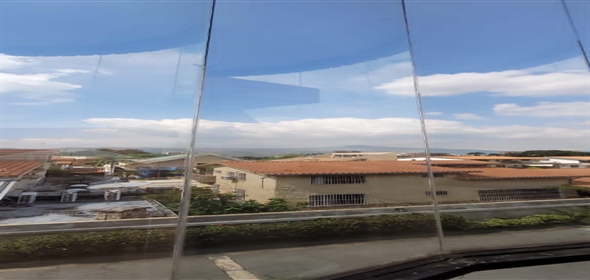 Urb La Montaña, Mañongo Valencia Carabobo, 2001 | Stunning Townhouse in Mañongo