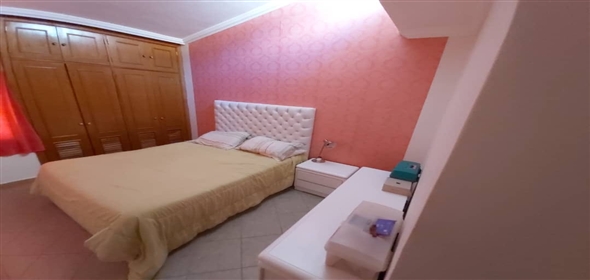 Urb La Montaña, Mañongo Valencia Carabobo, 2001 | Stunning Townhouse in Mañongo