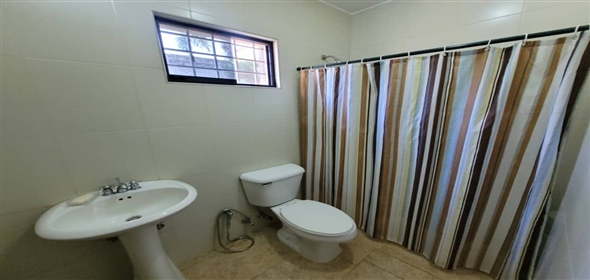 Colinas de Guataparo Urbanization Valencia Carabobo, 2001 | House for Sale in Colinas de Guataparo Urbanization