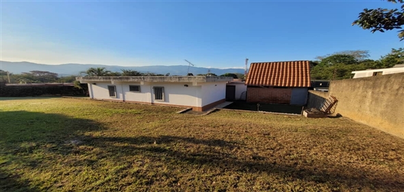 Colinas de Guataparo Urbanization Valencia Carabobo, 2001 | House for Sale in Colinas de Guataparo Urbanization