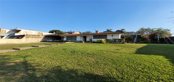 Colinas de Guataparo Urbanization Valencia Carabobo, 2001 | House for Sale in Colinas de Guataparo Urbanization