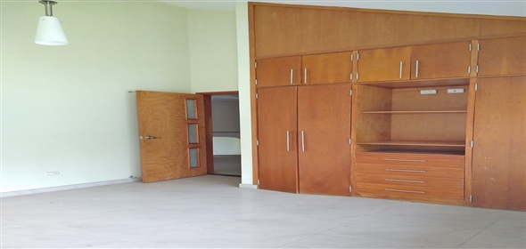 El Parral Urbanization - Urbanización El Parral Valencia Carabobo, 2001 | House for Sale in El Parral Urbanization