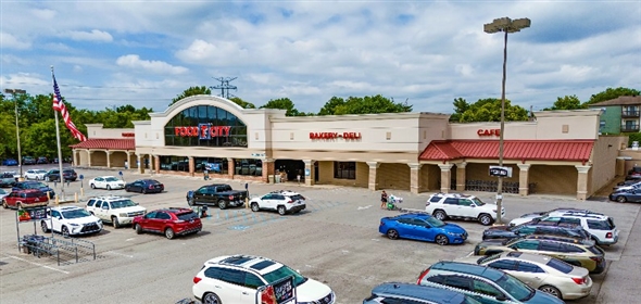 7804 E Brainerd Rd Chattanooga Tennessee, 37421 | Prime Retail Property in Chattanooga