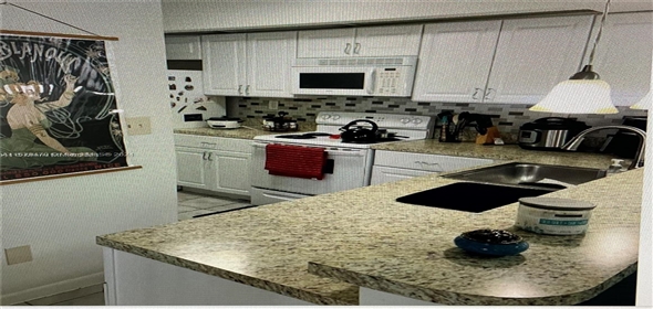 8670 SW 212th St APT 104 Cutler Bay Florida, 33189 | Beautiful Apartment