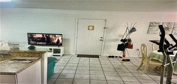 8670 SW 212th St APT 104 Cutler Bay Florida, 33189 | Beautiful Apartment