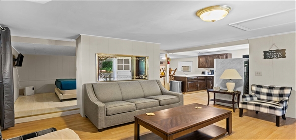 23 River Rd, East Lyme, CT 06333 East Lyme Connecticut, 06333 | Beautiful single family home