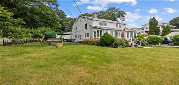 23 River Rd, East Lyme, CT 06333 East Lyme Connecticut, 06333 | Beautiful single family home