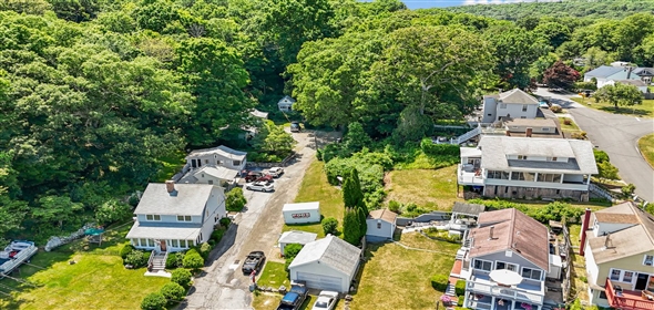 23 River Rd, East Lyme, CT 06333 East Lyme Connecticut, 06333 | Beautiful single family home