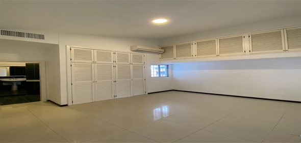 El Trigal San Diego Carabobo, 2001 | Beautiful House in El Trigal - Hermosa casa en El Trigal