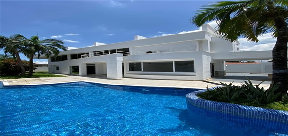 El Trigal San Diego Carabobo, 2001 | Beautiful House in El Trigal - Hermosa casa en El Trigal