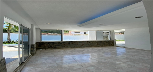 El Trigal San Diego Carabobo, 2001 | Beautiful House in El Trigal - Hermosa casa en El Trigal