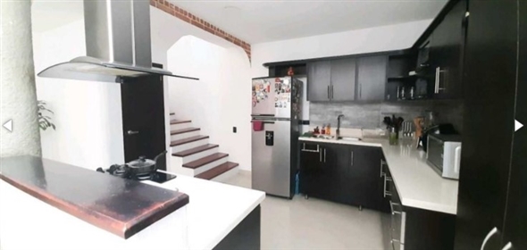 Barrio Suramérica Itagui Antioquia, 050554 | House in Suramérica, Itagui - Casa en Suramérica, Itagui