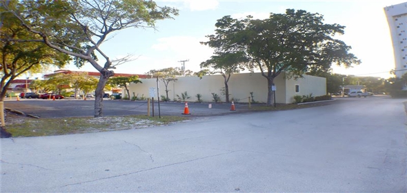 4875 NE 20th Ter Fort Lauderdale Florida, 33308 | Convenient Commercial Office