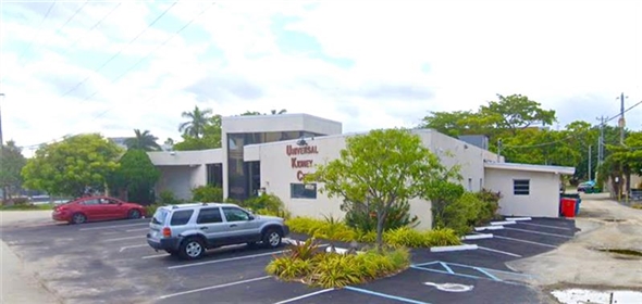 4875 NE 20th Ter Fort Lauderdale Florida, 33308 | Convenient Commercial Office