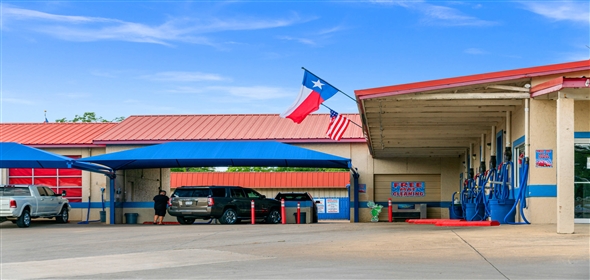 506 Junction Hwy Kerrville Texas, 78028 | TExpress car wash