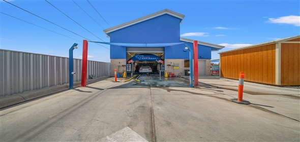 7210 E 22nd St Tucson Arizona, 85710 | Blue Whale Car Wash