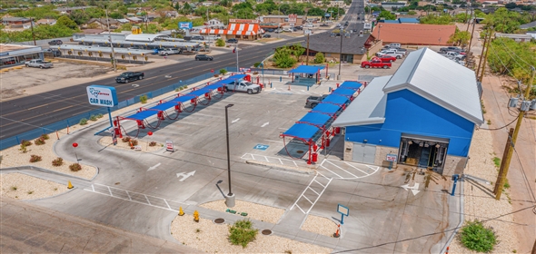 7210 E 22nd St Tucson Arizona, 85710 | Blue Whale Car Wash
