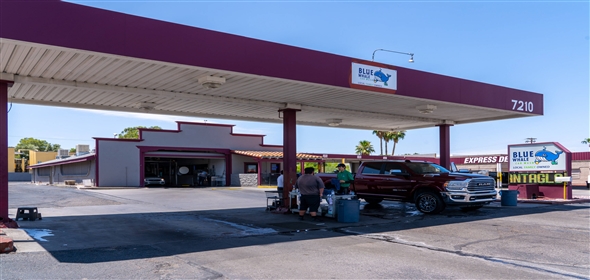 7210 E 22nd St Tucson Arizona, 85710 | Blue Whale Car Wash