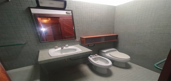 Guataparo Country Club Valencia Carabobo, 2001 | Splendid House in Guataparo Country Club