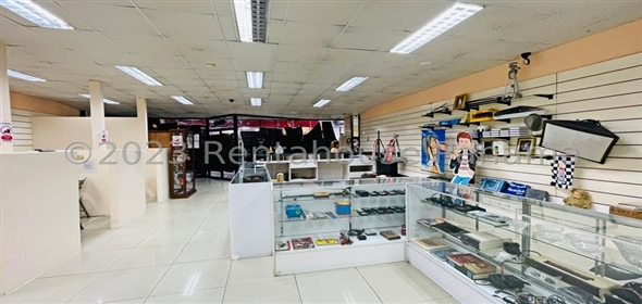 Av España Panama City Panamá Province, 07127 | Commercial Property - Local Centro Comercial plaza Concordia