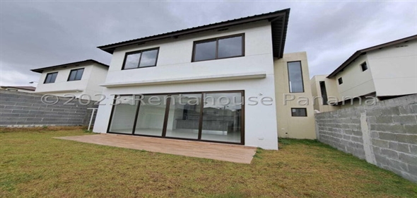 Costa Verde, Conjunto Residencial River View Panama City Panamá Province, 07001 | Stunning House - Hermosa Casa en Costa Verde