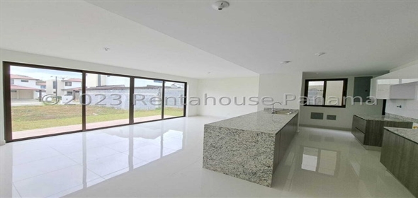 Costa Verde, Conjunto Residencial River View Panama City Panamá Province, 07001 | Stunning House - Hermosa Casa en Costa Verde