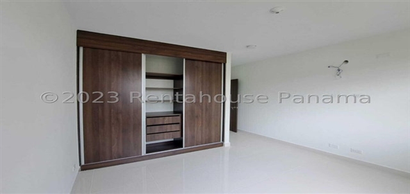 Costa Verde, Conjunto Residencial River View Panama City Panamá Province, 07001 | Stunning House - Hermosa Casa en Costa Verde