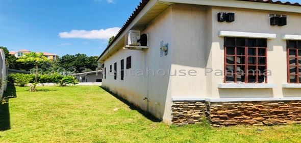 Chorrera Panama City Panamá Province, 07064 | Splendid Family House - Casa en Chorrera