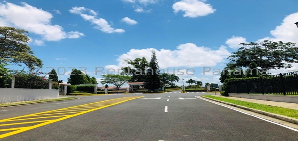 Chorrera Panama City Panamá Province, 07064 | Splendid Family House - Casa en Chorrera